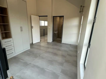 2 Unit Townhouse Complex