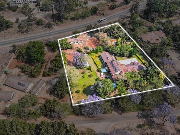 6 Bedroom House