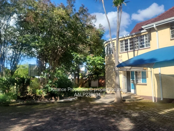 Executive doble storey commercial property for sale