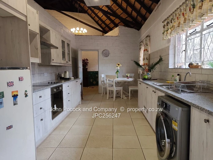 Burnside - Space & Privacy & Natural Setting