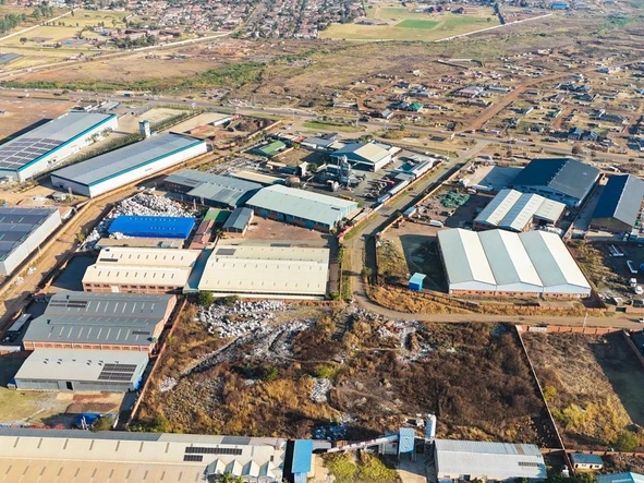 Commercial & Industrial Land