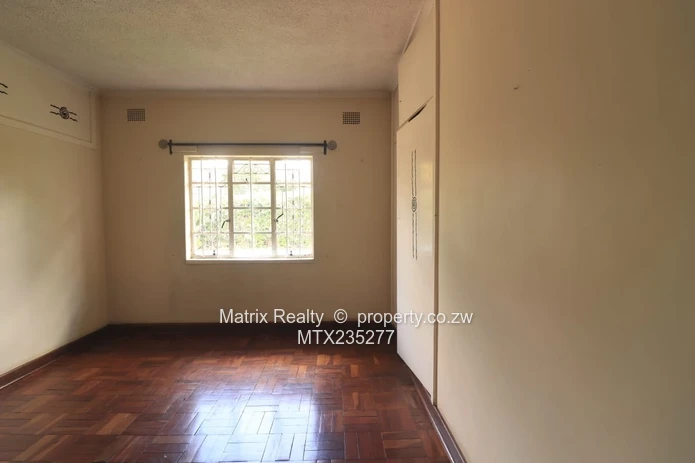 Avondale West House To Let