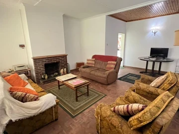 2 Bedroom Garden Flat