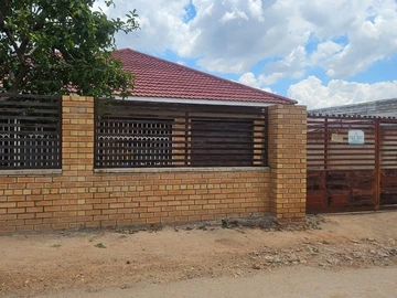 4 Bedroom House