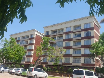 Flat & Apartment
