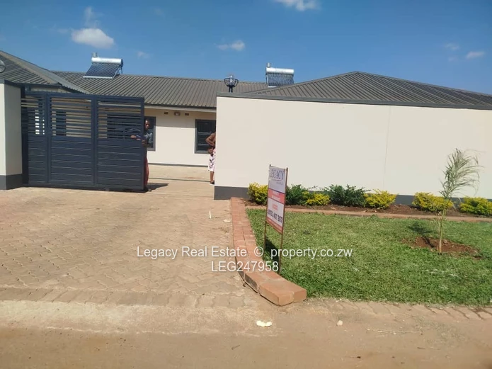 Prime Bluffhill Westgate Rental Opportunity,Stylish And Secure Home For Rent In Bluffhill