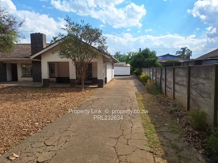 Four Bedroom Compact House For Sale In Eastlea