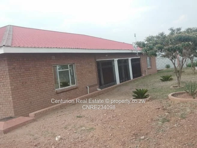 Adelaide park Gweru house 