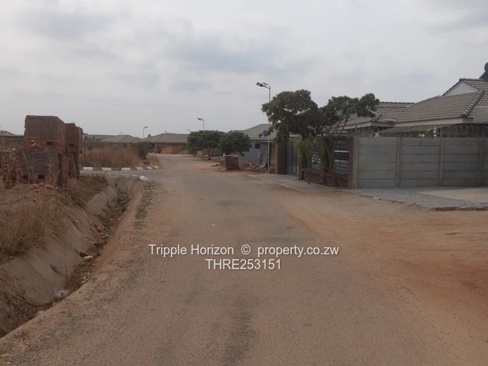 Nyabira(Penrose) 615m² Stand – Tarred Roads, Water & Sewer