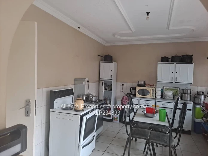 Tynwald North Gem: Secure & Spacious Four-Bedroom Family Home (Sole Mandate)