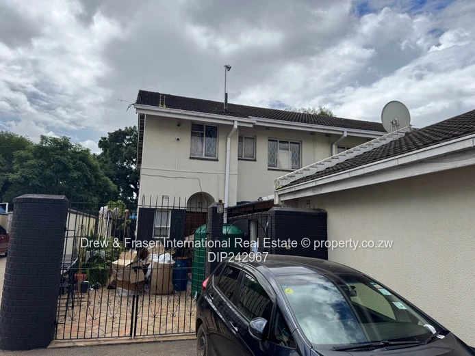 3 beds Duplex Flat for sale at Cannibar Court $230k