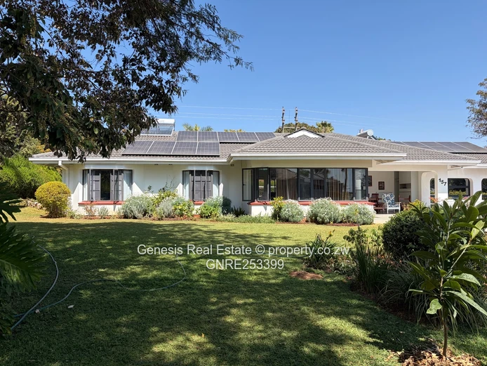 Charming home in the Brooke Golf Estate