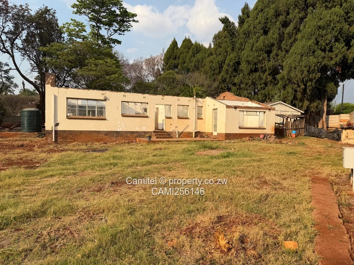 Greendale 4-Bed Family Home — 4200m², Garage & Garden