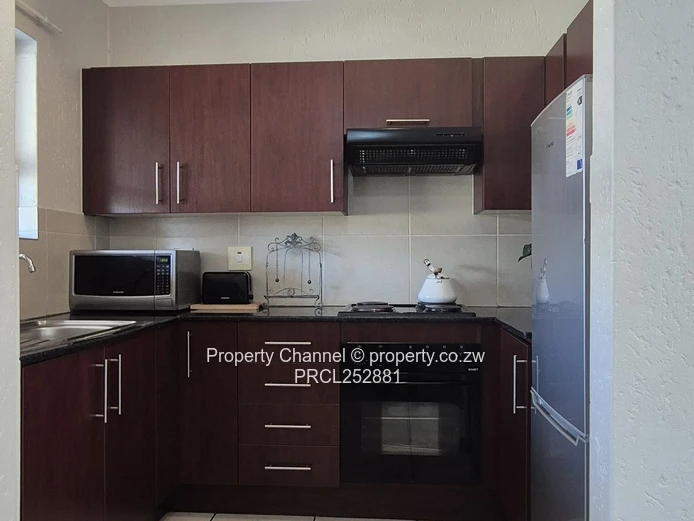 1 Bedroom Apartment For Sale in Ferndale, Johannesburg, South Africa
