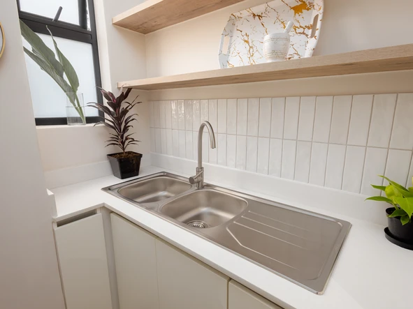 3 Bedroom Flat & Apartment