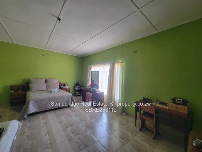 4 Bedroom House in Burnside For Sale