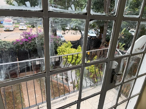 3 Bedroom Flat & Apartment