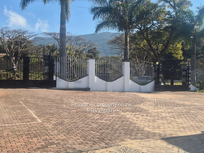 Commercial Property to let in the Main Street of Mutare 