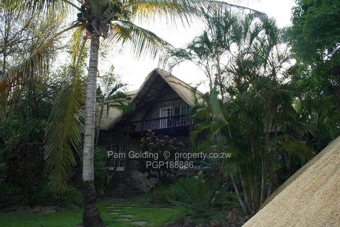 Ultimate Lakeside Living