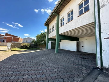 Commercial & Industrial Land