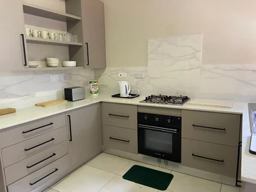 3 Bedroom Garden Flat