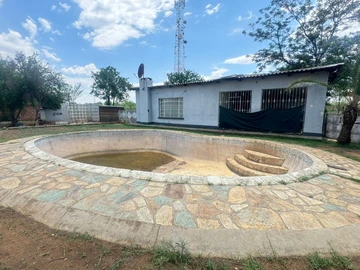 Farm & Agricultural Land