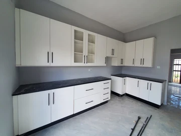 3 Bedroom Garden Flat