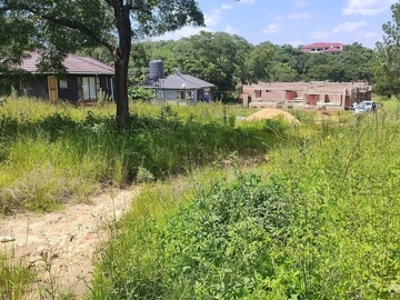 Stands & Residential Land