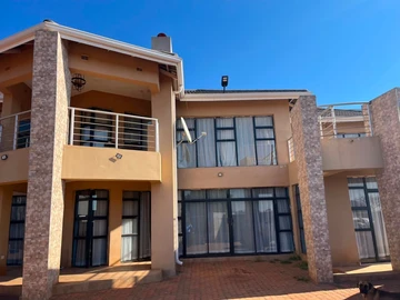 7 Bedroom House