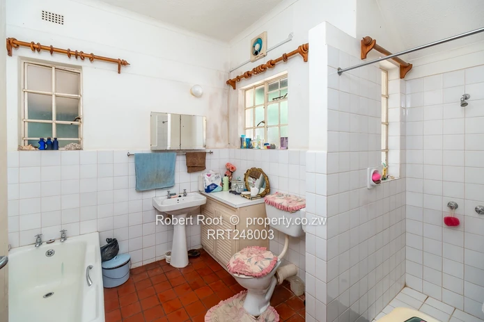 Kariba Home For Sale – Baobab Ridge Extension (Sole Mandate)
