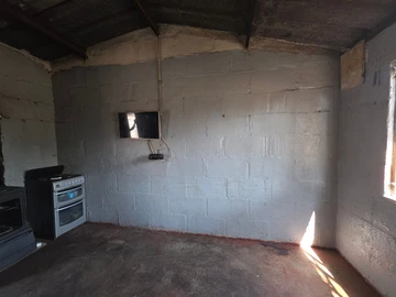 2 Bedroom House