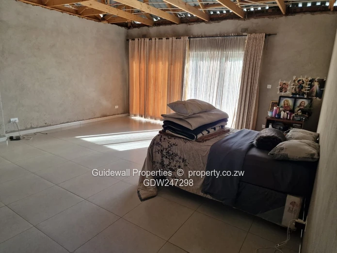Spacious 5 bed house for sale in Brookview
