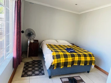 2 Bedroom Garden Flat