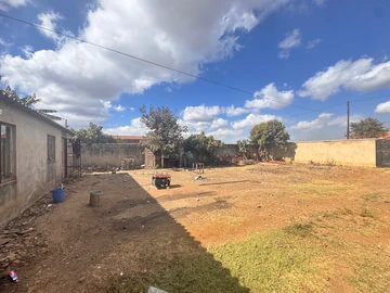 Stands & Residential Land