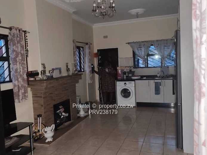 To let 3 Bedroomed Cottage mount pleasant heights (Sole Mandate)