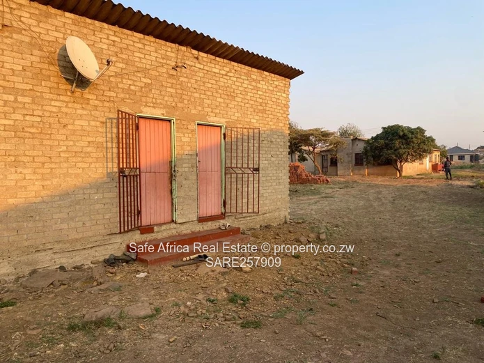 BUDIRIRO 5B TWO-ROOMED CORE-HOUSE-ON SERVICED STAND FOR SALE. Priced at US$