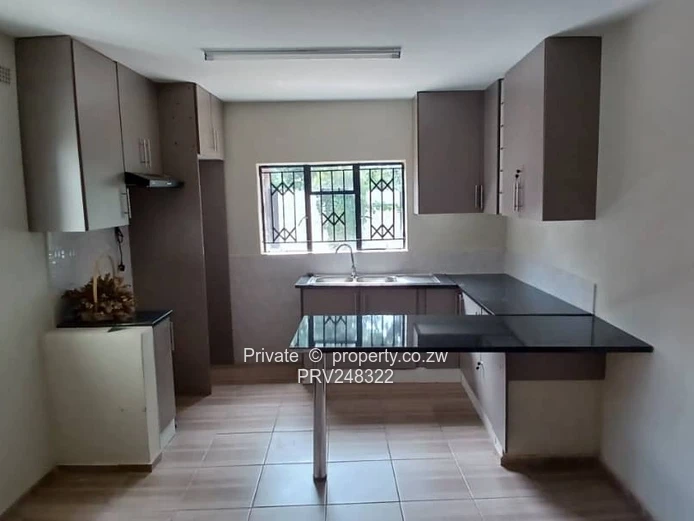 Compact 3-Bedroom Cottage to Rent – Emerald Hill