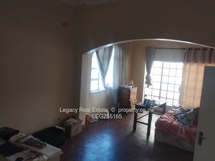 Luxury Fully Furnished 5-Bedroom Home To Let – Borrowdale.
