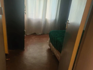 3 Bedroom Flat & Apartment