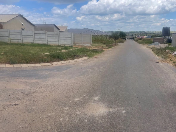 Stands & Residential Land