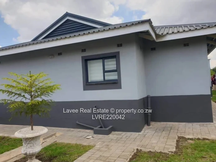 Charming 3-Bedroom Townhouse in Waterfalls, Harare South