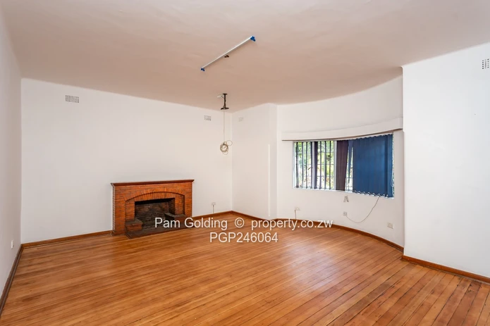 Commercial Property For Rent in Avondale