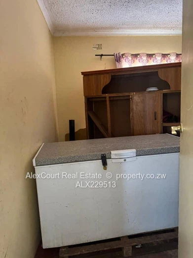 Property Ideal For Commercial Use!