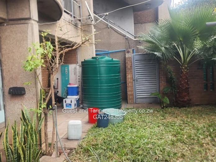 2-Bedroom Ground Floor Flat for Sale – Avenues, Harare CBD