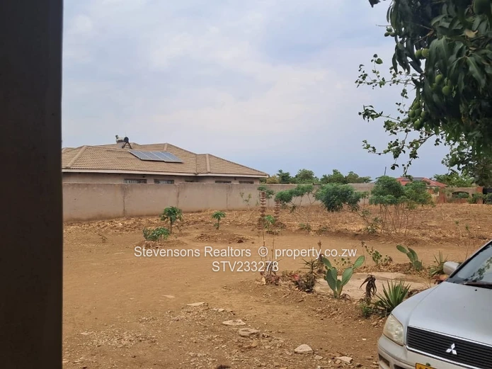 Prime stand with Cottage in Galloway Park, Norton 