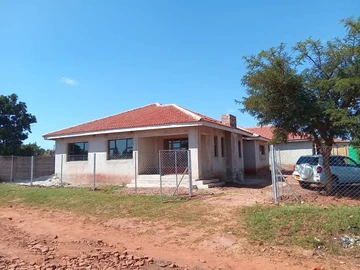 Incomplete 4-Bedroom Family Home in Hatcliffe, Harare For Sale!