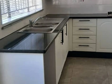 2 Bedroom Cottage