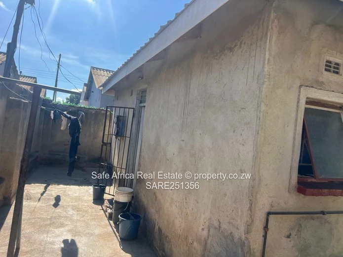 For Sale | Chitungwiza – St Mary's | Usd 45,000