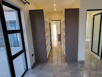 4 Bedroom Garden Flat