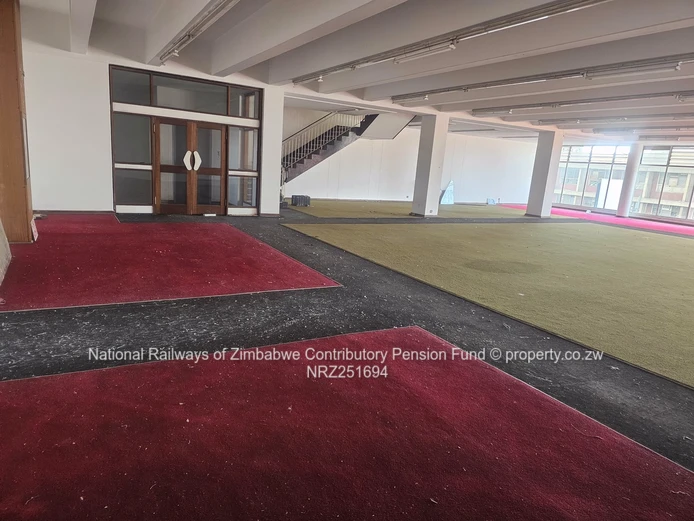 Bulawayo Central CBD Open/Office Space (Nineth in between J Moyo & J. Nkomo)